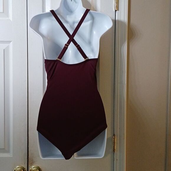 Kona Sol  deep wine ruffle v neck ruched bathing suit swim suit  Sz S NWOT - Picture 4 of 6